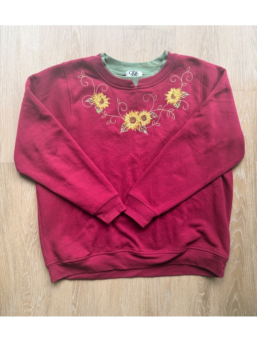 Vintage C&K Designs XL Burgundy Sweatshirt with Sunflower Embroidery